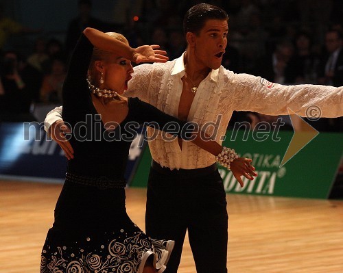 Jagoda Štrukelj in Jurij Batagelj, Slovenija