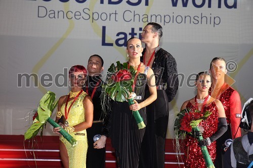 Tatsiana Lahvinovich in Zoran Plohl, Hrvaška, Anna Firstova in Alexey Silde, Rusija, svetovna prvaka v latinskoameriških plesih 2009 ter Anna Kuzminskaya in Andrey Zaytsev, Rusija