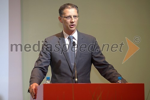 Igor Lukšič, minister za šolstvo