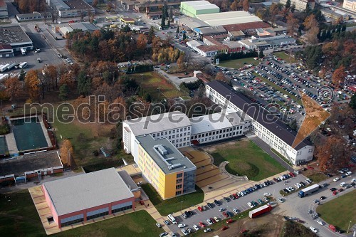 Srednješolski center Maribor Tezno, Poslovno obrtna cona TAM Maribor, Tezno, kopališče TAM