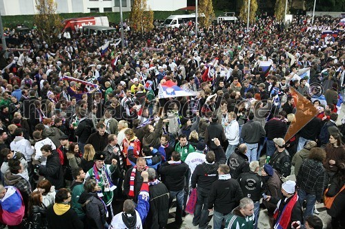 Slovenija - Rusija, nova nogometna pravljica na Ljudskem vrtu