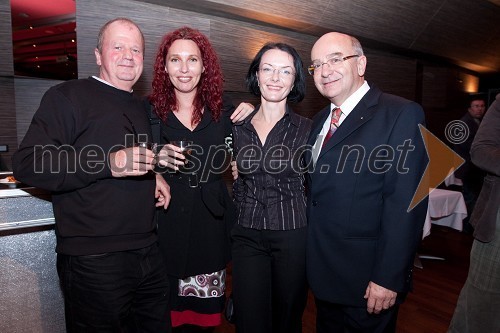 Saško Djuraševič, Janja Sfiligoj, profesorica, Mitja Rotovnik, direktor Cankarjevega doma in negova snaha Mateja