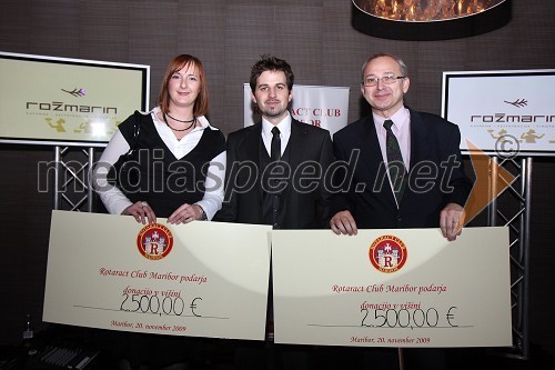 Janja Lipovača, predsednica uprave Solidarnostnega sklada ŠOUM, Simon Tantegel, predsednik Rotaract club Maribor in Bogomir Mladič, predsednik Društva veliko Srce