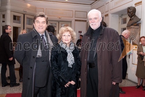 Branko Robinšak, operni pevec, soproga Maja in Marko Gorjanc, namestnik ravnatelja SNG Opera in balet Ljubljana