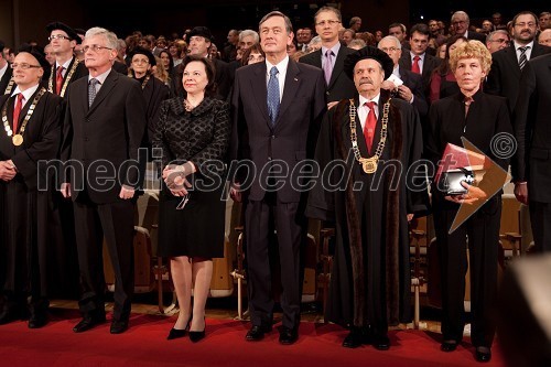 Dr. Pavel Gantar, predsednik Državnega zbora Republike Slovenije, Barbara Miklič Türk, soproga predsednika RS Danila Türka, dr. Danilo Türk, predsednik Republike Slovenije in prof. dr. Radovan Stanislav Pejovnik, rektor univerze v Ljubljani s soprogo