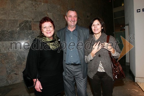 Nevenka Razdevšek Žbona, Andrej Kovačič in Damjana Bandelj
