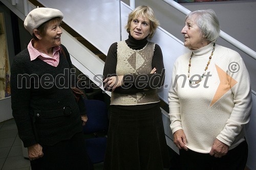 Matilda Simonič, Anka Krašna, slikarka in Rozina Šebetič, slikarka