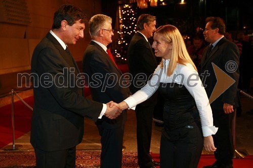 Borut Pahor, predsednik Vlade Republike Slovenije in Darja Štravs Tisu, glasbenica, fotografinja, novinarka in moderatorka