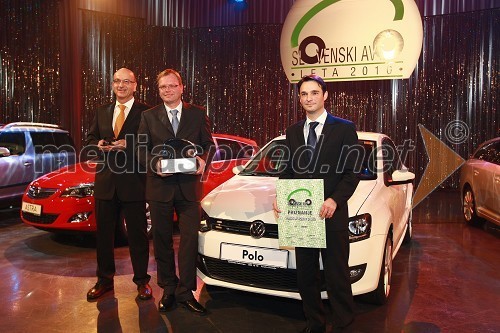 Heinz Slesak, generalni direktor Porsche Slovenija, Marko Škriba, vodja znamke Volkswagen v Sloveniji in Danilo Ferjančič, generalni direktor Porsche Slovenija