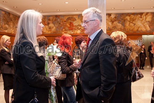 	Marta Gorjup Brejc, predsednica uprave družbe Peko in dr. Pavel Gantar, predsednik Državnega zbora Republike Slovenije