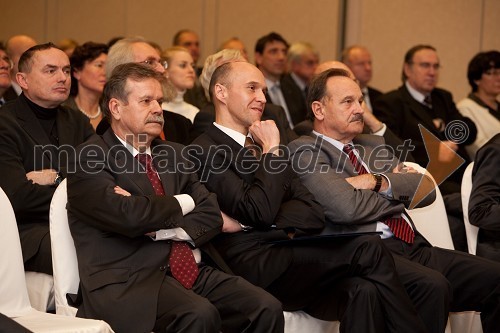 Dr. Radovan Stanislav Pejovnik, rektor univerze v Ljubljani, mag. Robert Cugelj, direktor Inštituta RS za rehabilitacijo in Janez Remškar, generalni direktor Direktorata za zdravstveno varstvo na ministrstvu za zdravje