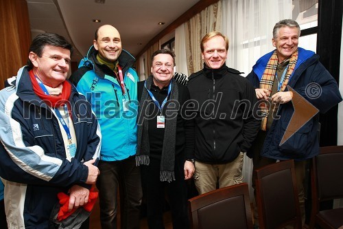 Mag. Blaž Kavčič, predsednik Državnega sveta RS, Matjaž Kovačič, predsednik uprave Nove KBM, Zoran Janković, župan Ljubljane, Marko Jazbec, član uprave NLB in Marko Voljč, nekdanji predsednik uprave NLB