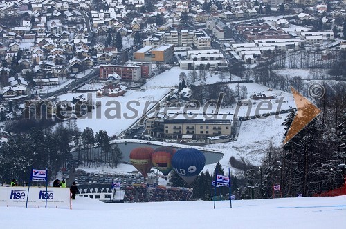 Snežni stadion