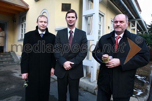 Dr. Matej Lahovnik, minister za gospodarstvo, Branko Žerdoner, predsednik uprave podjetja Mariborska livarna Maribor (MLM) in Mustafa Mujezinović, predsednik vlade federacije Bosne in Hercegovine