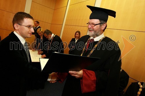 Dr. Damir Košutić, Medicinska fakulteta Univerze v Mariboru in  prof. dr. Ivan Rozman, rektor Univerze v Mariboru