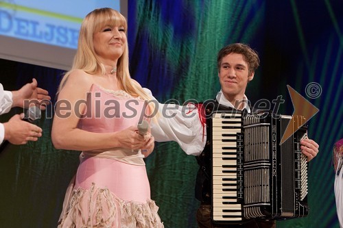 Helena Blagne, pevka in Saša Avsenik, glasbenik