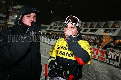 Matjaž Šeško, povezovalec prireditve in Tina Petelin, Miss Slovenije 2009