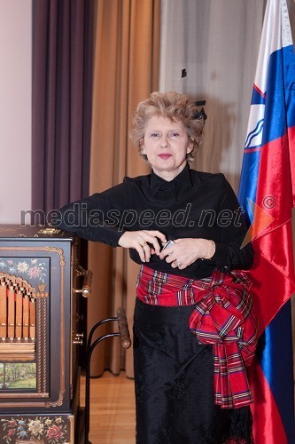 Jasmin Petan Malahovsky, hčerka Žarka Petana in predsednica Društva slovensko-škotskega prijateljstva