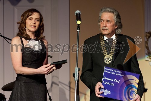 	Tajda Lekše, voditeljica prireditve in Vladimir Pezdirc, predsednik Rotary kluba Ljubljana