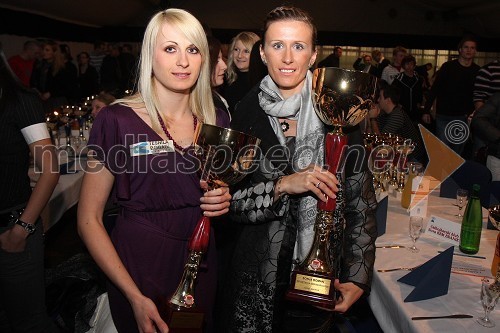 Sabina Veit, atletinja in Sonja Roman, atletinja ter mariborska športnica leta 2009