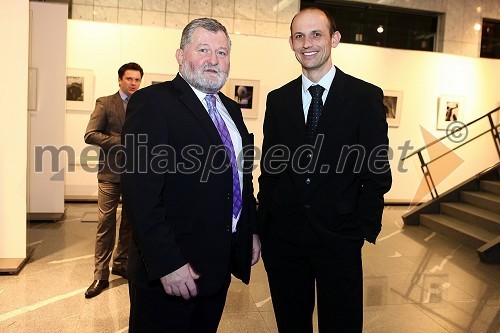 Igor Žvokelj, direktor Poslovne mreže - Osrednja Slovenija in Peter Janežič, namestnik direktorice Podružnice NLB Šiška Bežigrad d.d.