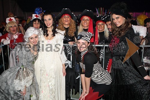 Živa Vadnov, Miss Slovenije 2004, manekenka in TV voditeljica, Maja Šimec, Miss Slovenije 1997, Tadeja Ternar, Miss Slovenije 2007 in Tina Petelin, Miss Slovenije 2009