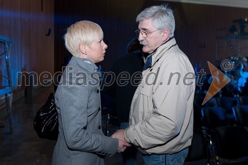 Polonca Komar, vodja službe za odnose z javnostjo RTV Slovenija in Petar Radović, odgovorni urednik razvedrilnega programa RTV Slovenija