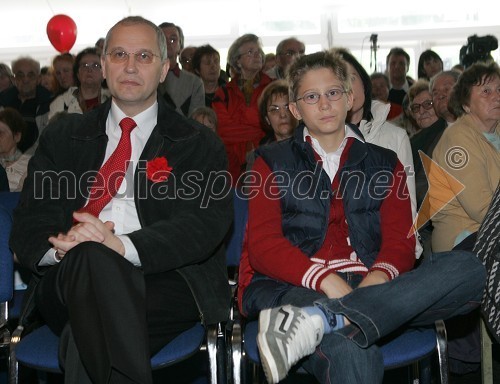 Boris Sovič, mariborski župan v letih 1998-2006 s sinom