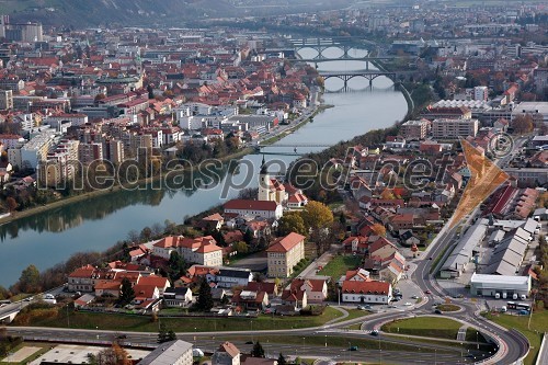 Mesto Maribor in reka Drava