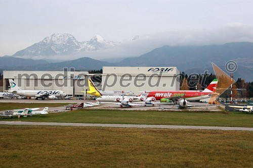 Letališče Jožeta Pučnika, hangar Adria Airways