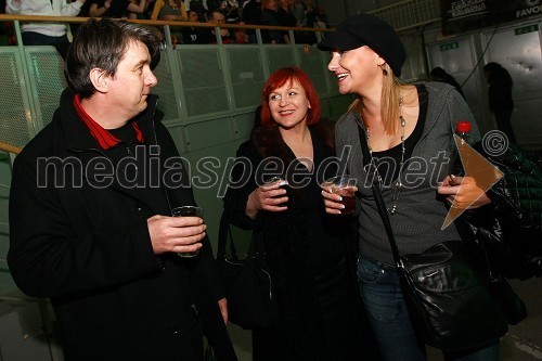 Jožef Školč, poslanec, Marta Vodeb, modna oblikovalka in Aida Kurtović, Val 202