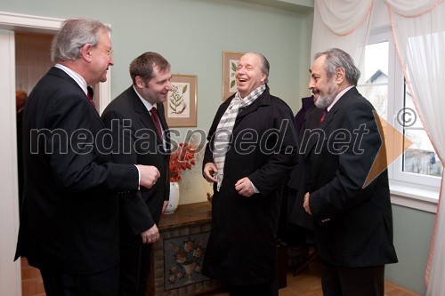 Dr. Erwin Kubesch, avstrijski veleposlanik v Sloveniji, Günter Salzmann, namestnik avstrijskega ambasadorja, ... in ...