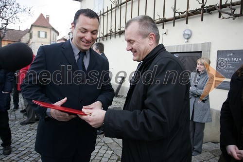 Ilan Rosenblum, predstavnik mesta Tel Aviv in Franc Kangler, župan Mestne občine Maribor