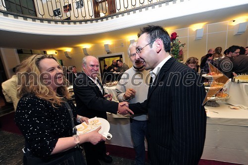 Katja Pegan, direktorica Gledališča Koper, Miro Podjed, igralec, Boris Cavazza, Žlahtni režiser 2010 in Tadej Toš, Žlahtni komedijant 2010