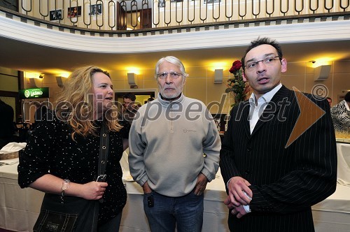 Katja Pegan, direktorica Gledališča Koper, Boris Cavazza, Žlahtni režiser 2010 in Tadej Toš, Žlahtni komedijant 2010