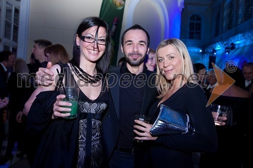 Simona Belle, služba za stike z javnostmi MGL, Martin Kosaber, brand manager Pernod Ricard Slovenija d.o.o. in Mojca Briščik, vodja blagovnice Maxi