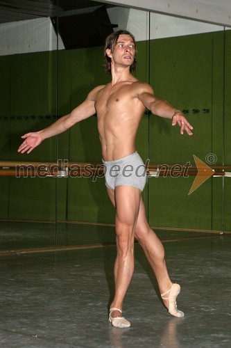 Baletnik Anton Bogov