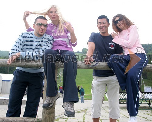 Marko Potrč, moderator Radia City, Ana Bešter, voditeljica oddaje, Taiji Tokuhisha, voditelj oddaje in Natalija Bratkovič, voditeljica televizije RTS Maribor