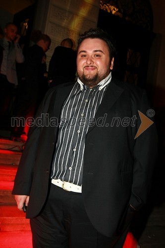 Jacques Houdek, pevec