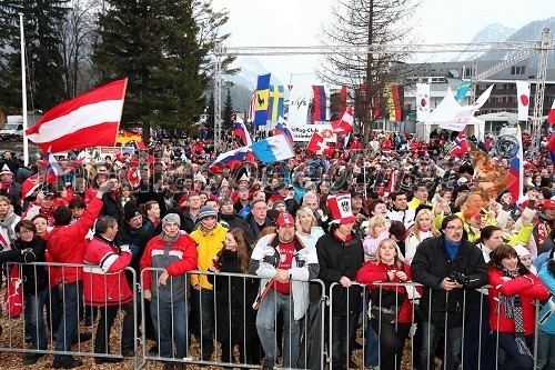 Gledalci in navijači