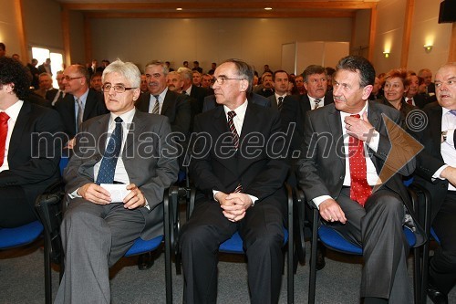 Dr. Roko Žarnić, minister za okolje in prostor, Janez Erjavec, direktor podjetja Pomurski sejem in Anton Kampuš, župan občine Gornja Radgona ter poslanec