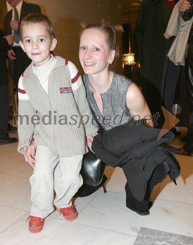 balerina Alenka Ribič Laufer s sinom Kevinom