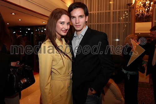 Anamarija Avbelj, Miss universe Slovenije 2008 in Peter Klinc, mister Slovenije za Mister international 2009