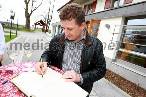 Danilo Steyer, vinogradništvo Steyer vina