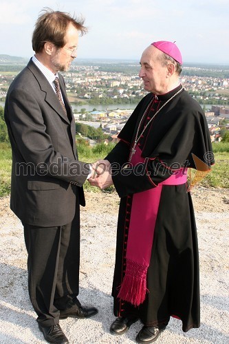 Lojze Peterle, evroposlanec in dr. Franc Kramberger, mariborski škof