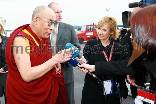 Njegova svetost, XIV. Dalajlama in novinarji