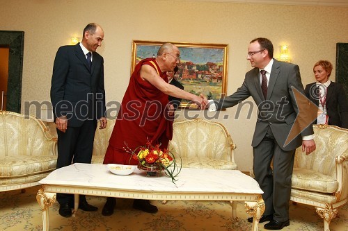 Janez Janša, predsednik stranke SDS, Njegova svetost, XIV. Dalajlama in Radovan Žerjav, predsednik stranke SLS