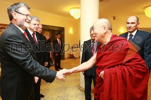 Prof. dr. Ivan Rozman, rektor Univerze v Mariboru in Njegova svetost, XIV. Dalajlama