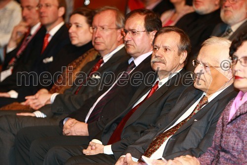 Dr. Erwin Kubesch, avstrijski veleposlanik v Sloveniji, prof. dr. Rado Bohinc, rektor Univerze na Primorskem in prof. dr. Radovan Stanislav Pejovnik, rektor univerze v Ljubljani