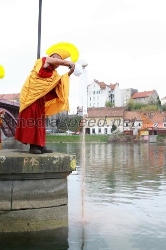 Tibetanski menih